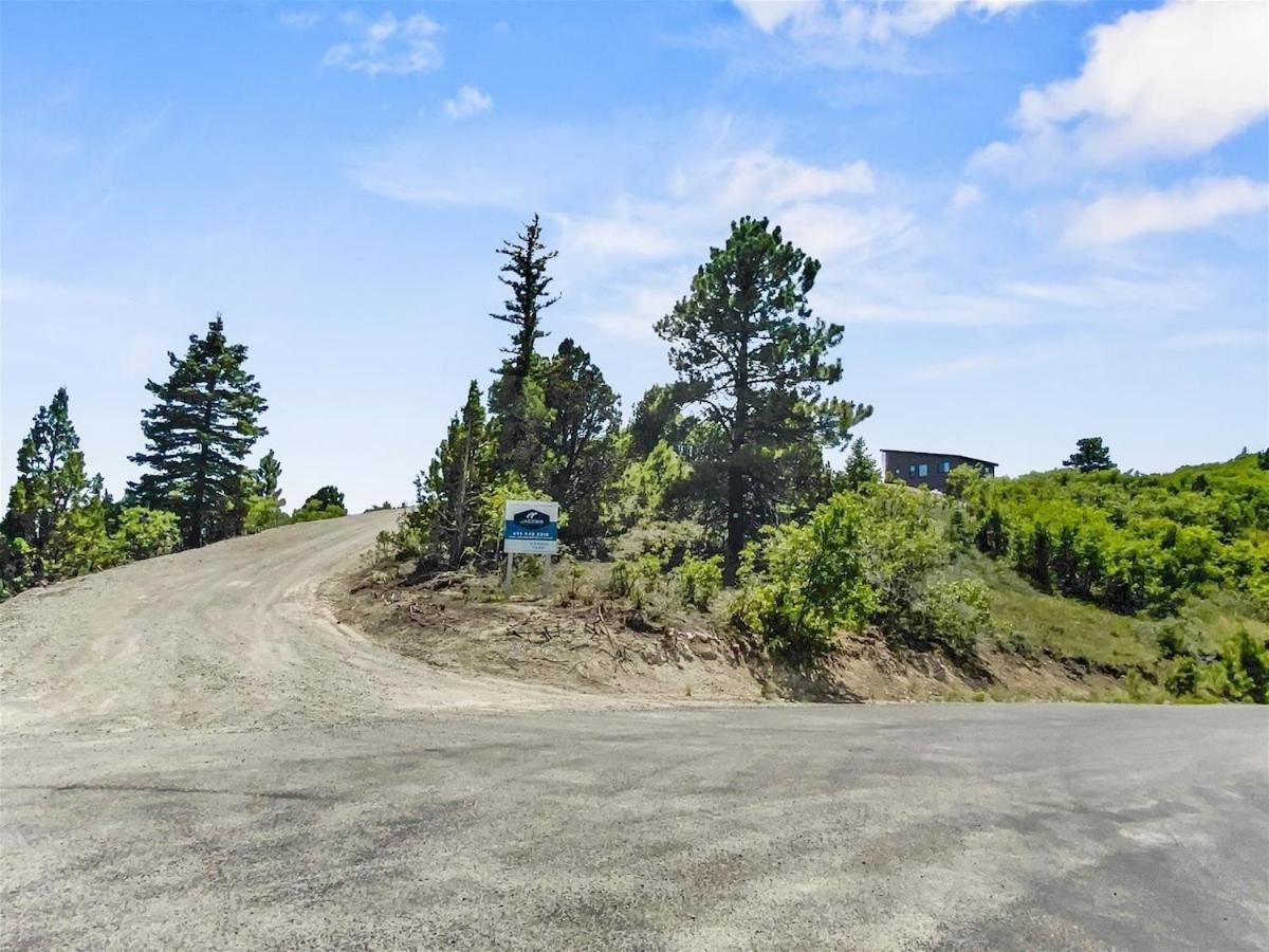 Bryce View Cabin - New Cabin With Amazing Views! Alton Екстериор снимка